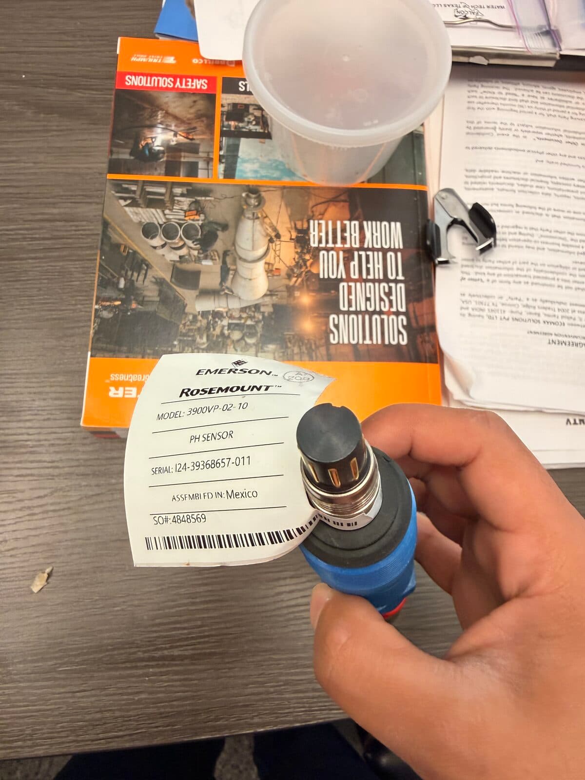 Rosemount pH/ORP sensor for water quality monitoring